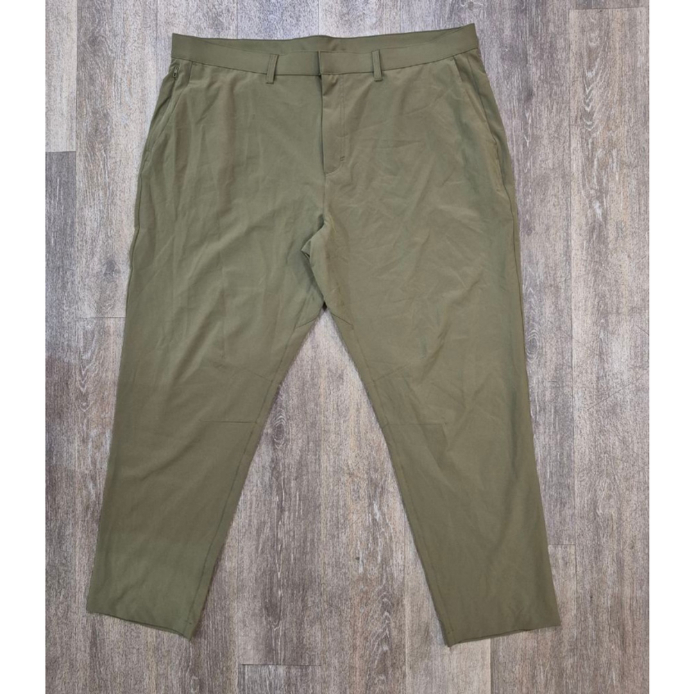 Fabletics Men’s The Only Pant 42x32 Olive Green Chinos NWT”